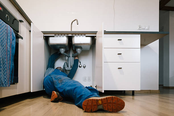Professional Emergency Plumber technician working in Wilkesboro, NC